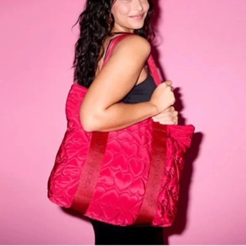 VS Quilted Puffer Tote